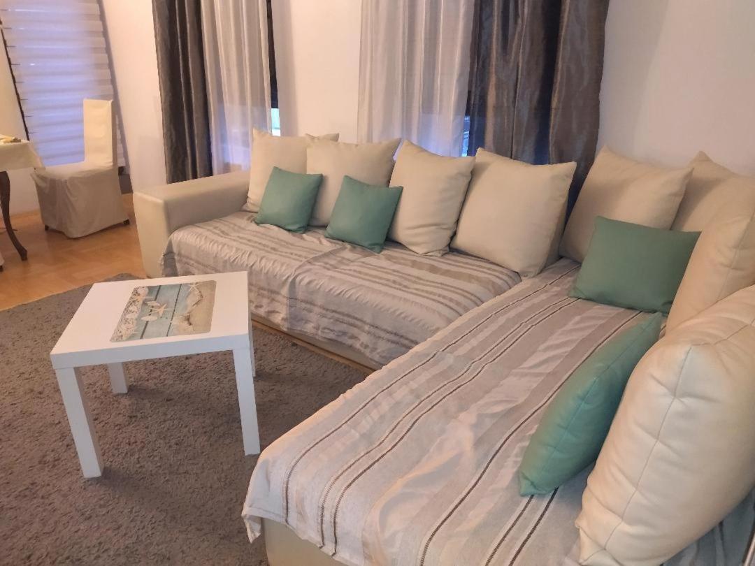 Apartman Gana Altina Lux Belgrad Dış mekan fotoğraf